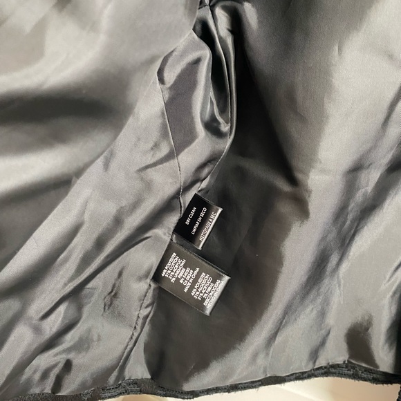 Women’s elegant short coat, size 8 - Picture 3 of 4